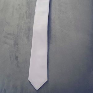 Light lavender Tie